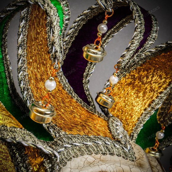 Mardi Gras Luxury Jester Crackle Joker Venetian Masquerade Theater Act Face Mask - Picture 6 of 9